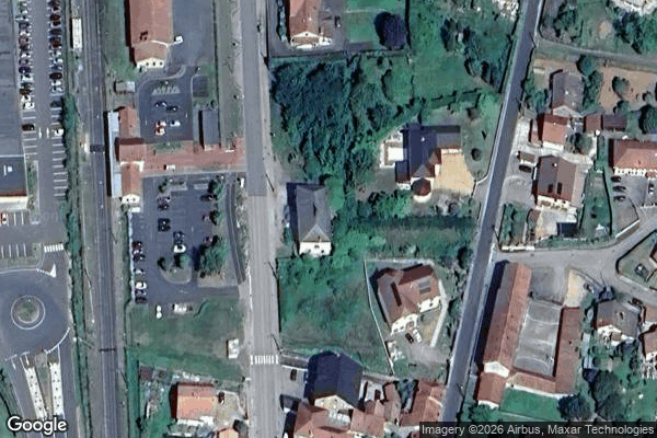 Avenue Charles de Gaulle, Étival-Clairefontaine