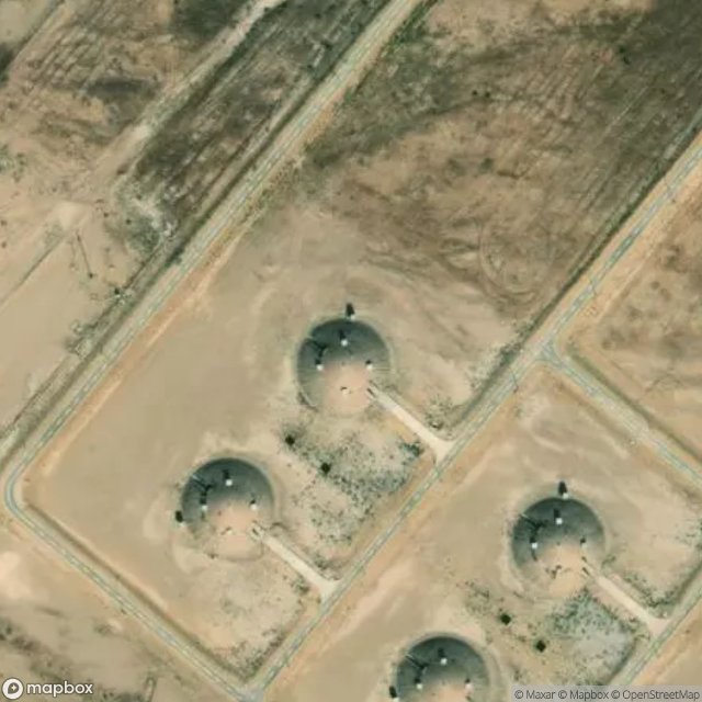 Abandoned site 25.2374,68.0143