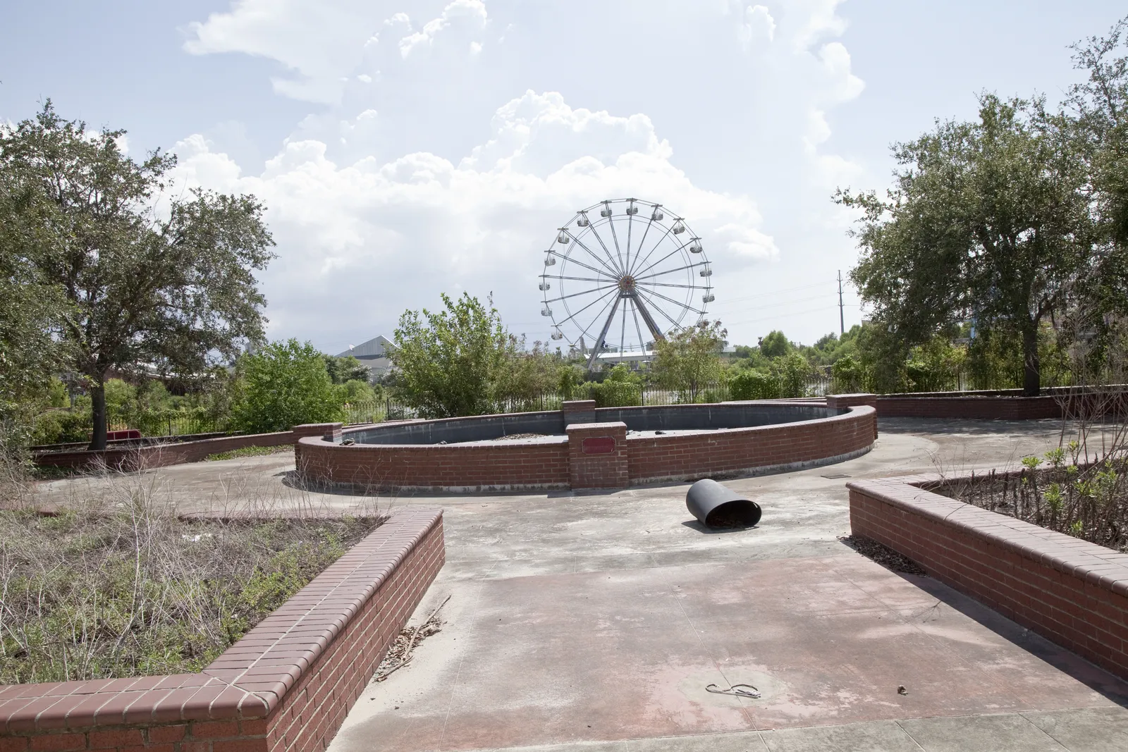 Abandoned Amusement Parks in USA: 5 Spots + Map