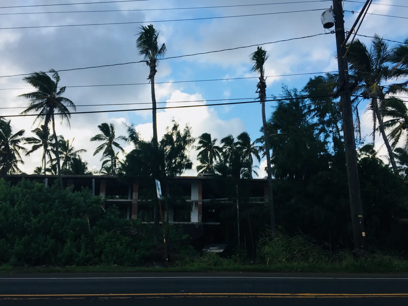 Abandoned Places in Hawaii: 9 Best Sites (Free GPS)