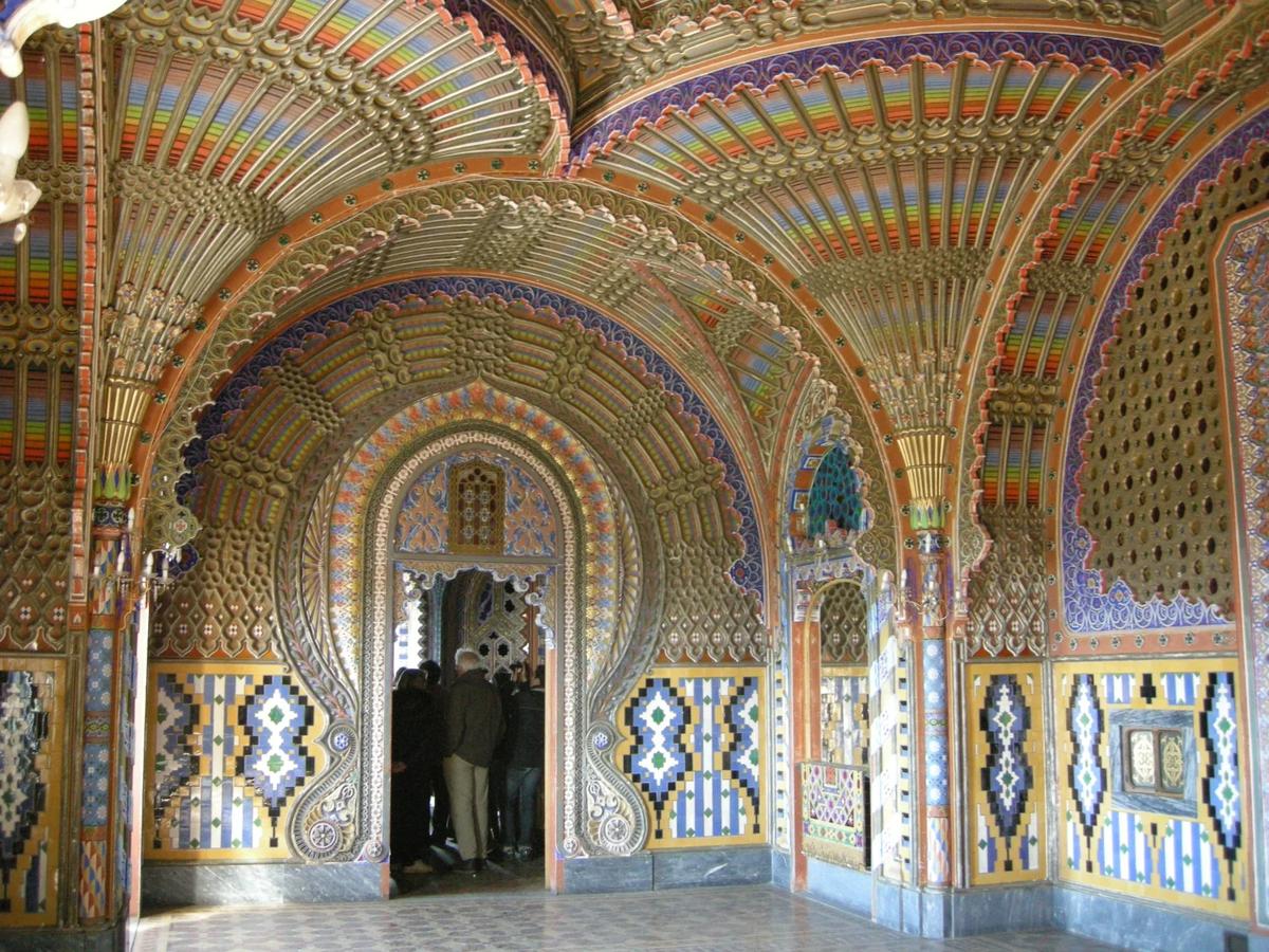 Castello di Sammezzano: abandoned Moorish castle in Tuscany