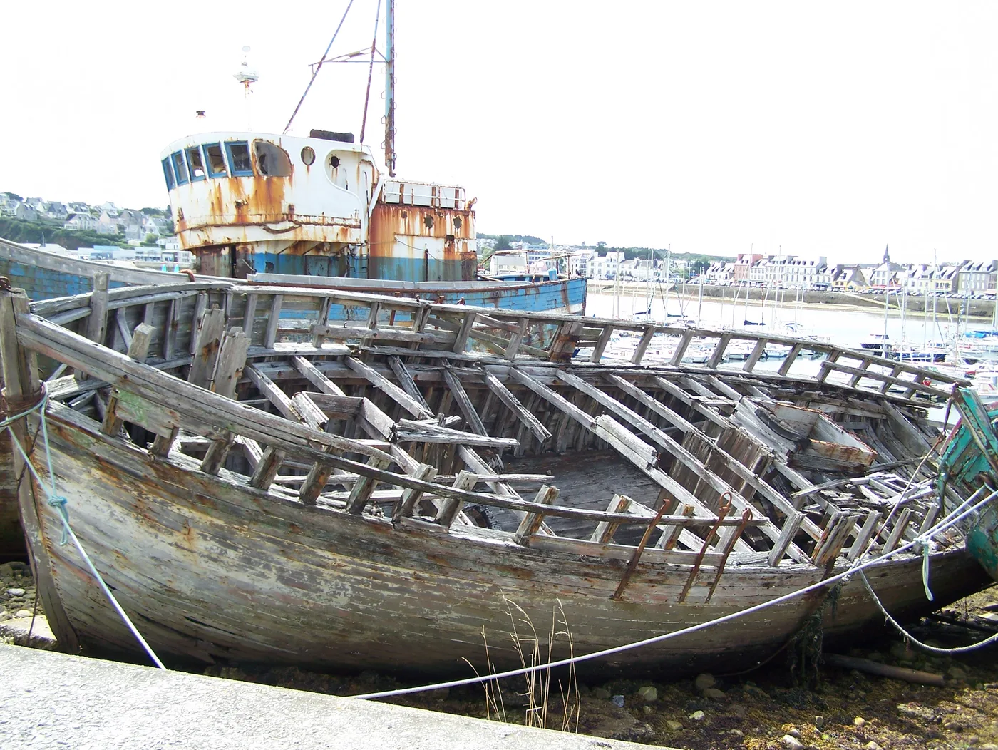 Wooden lobster-boat wrecks on the Sillon at Camaret-sur-Mer in the Finistère
